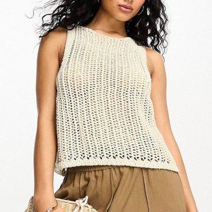 ASOS Women's Cream Crop-top